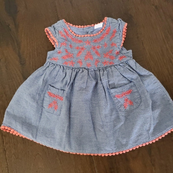 Carters - Picture 3 of 6